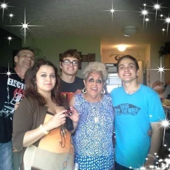 Meet your Posher, Bernice - Picture 1 of 1